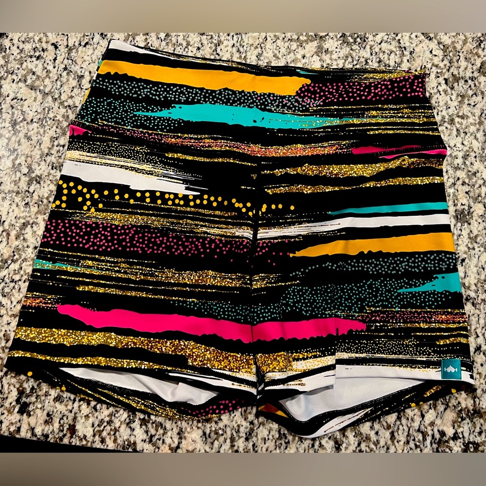 WOD Bottom High Waist 90’s Print Shorts Size L